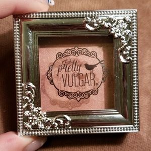 NIB Pretty Vulgar Glow Up highlighter